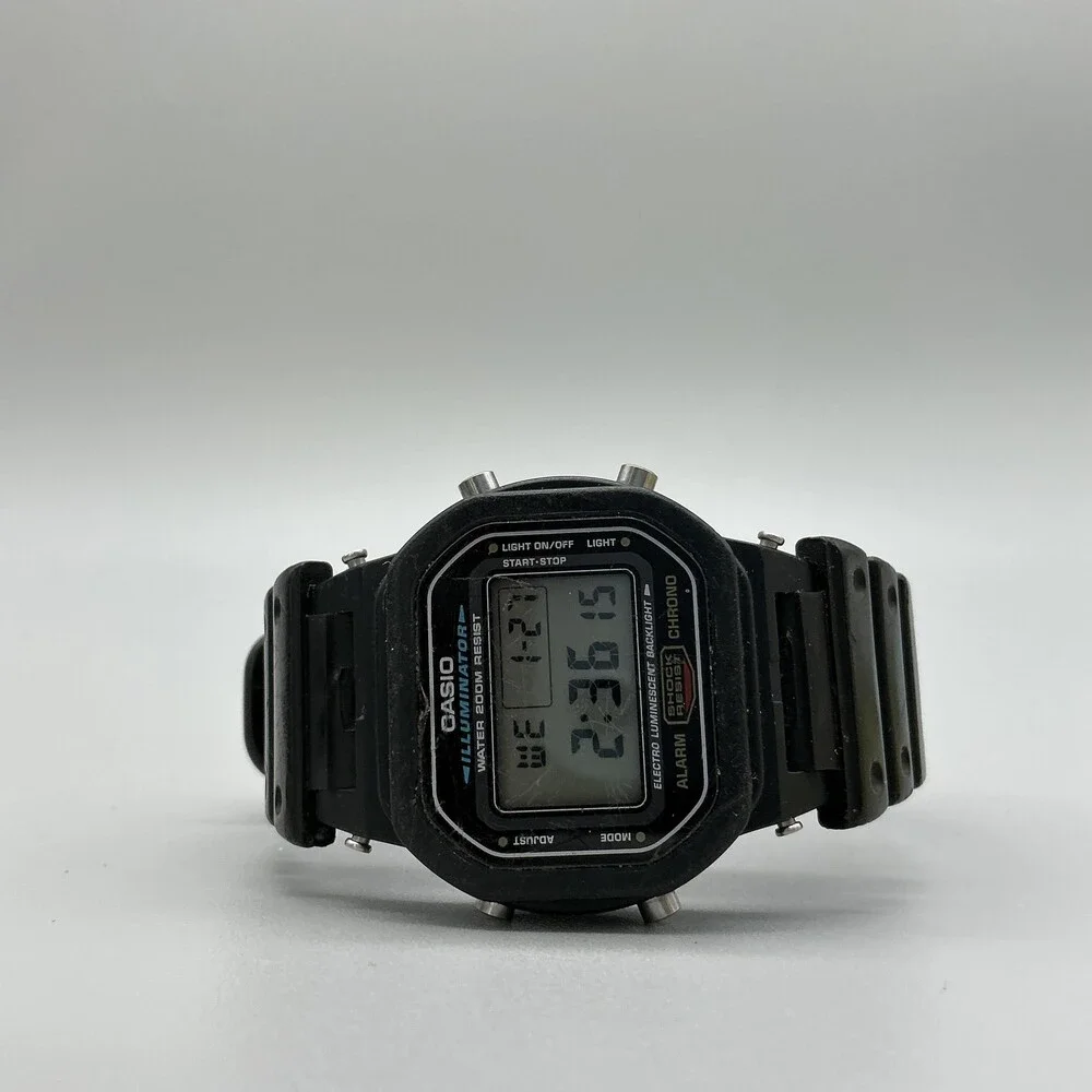 Casio G-Shock DW-5600E Mens Watch 39mm Digital Black Broke Backlight New Battery